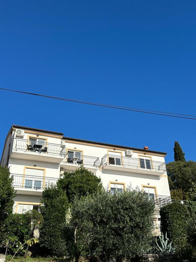Apartments Badnje Dramalj Luaran gambar